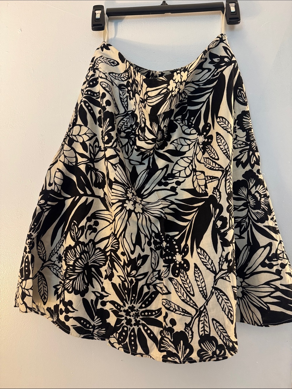 GAP Black and Cream Floral Skirt